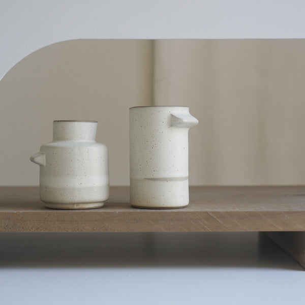 Pouring pot jar