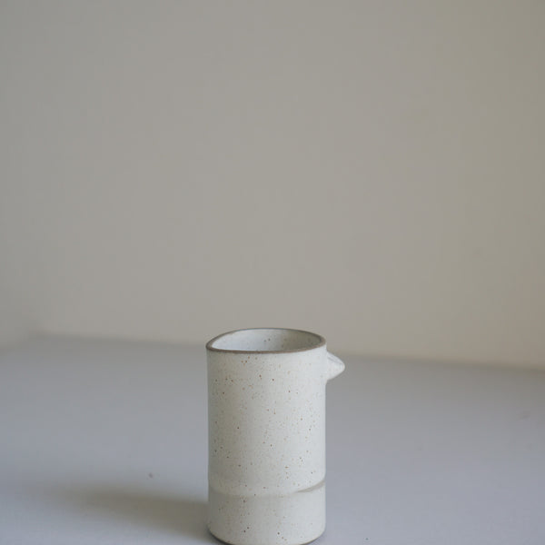 Pouring pot jar