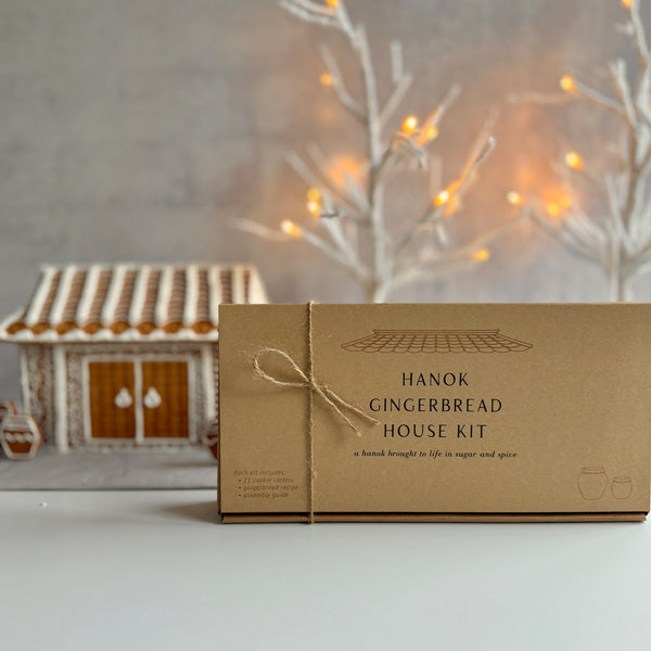 Hanok Gingerbread House Kit